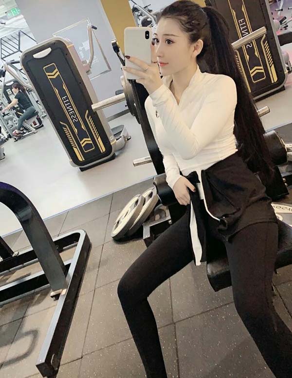 迪拜外围预约上门